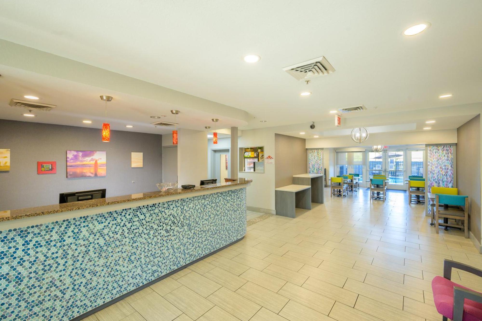 佛罗里达帕拿玛城市海滩温德姆豪顿套房酒店 Upper Grand Lagoon 外观 照片